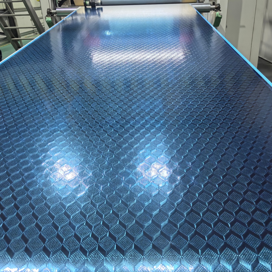 Кубический жаккардовый препрег из углеродного волокна 240 г/м²